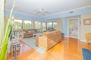 Smart-TV, stereoanlegg og printere