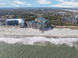 On the beach - Oceanfront Ocean Club Villa in Wild Dunes w/Hot Tub & Community Pool! *Unit 1212* (Isle Of Palms)