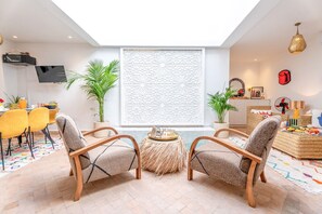 Interior - Riad Mélina-Au Coeur de la Médina - Breakfast (Marrakech)