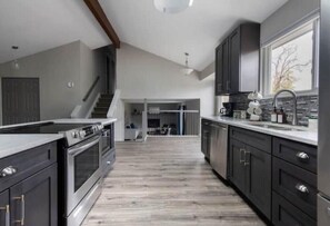 Private kitchen - Mile-High Retreat - Cozy Hot Tub, Fire Pit & Games (Tabernash)