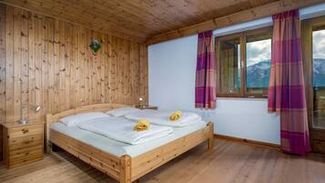 2 habitaciones, wifi gratis y ropa de cama