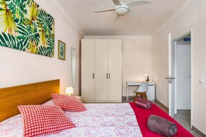 2 Schlafzimmer, Bügeleisen/Bügelbrett, kostenloses WLAN, Bettwäsche