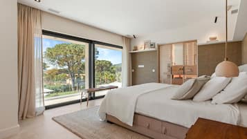 5 多间卧室、熨斗/熨衣板、免费 WiFi、床单