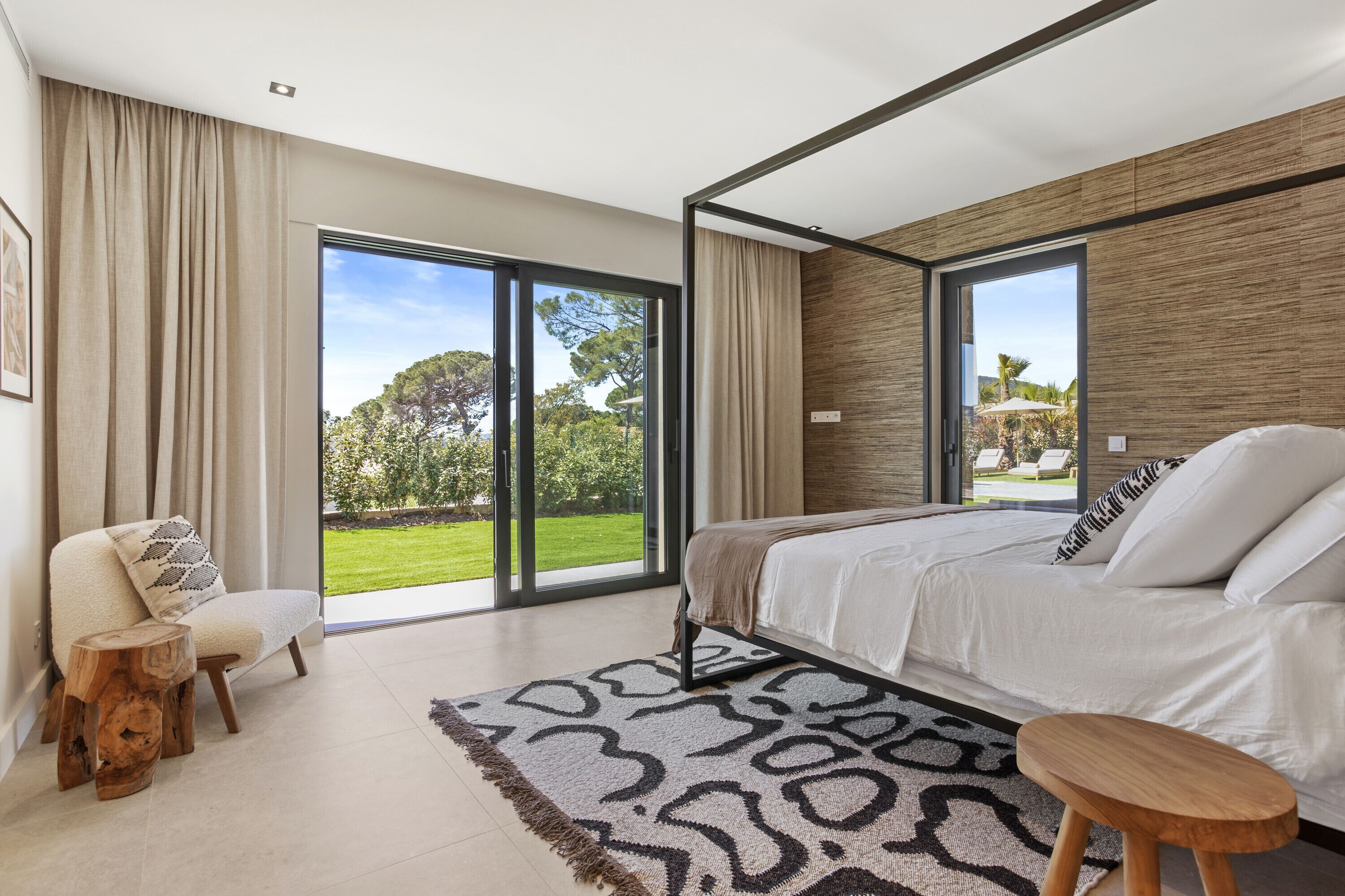 5 sovrum, strykjärn/strykbräda, gratis wi-fi och sängkläder