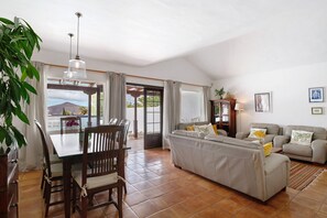 TV, DVD player, stereo