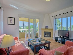 TV - Casa Piedra by Interhome (Jávea)