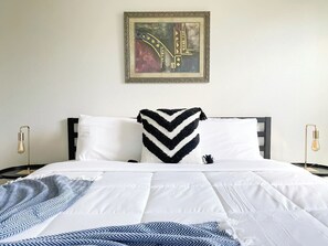 Skrivebord, strygejern/strygebræt, gratis Wi-Fi, sengetøj