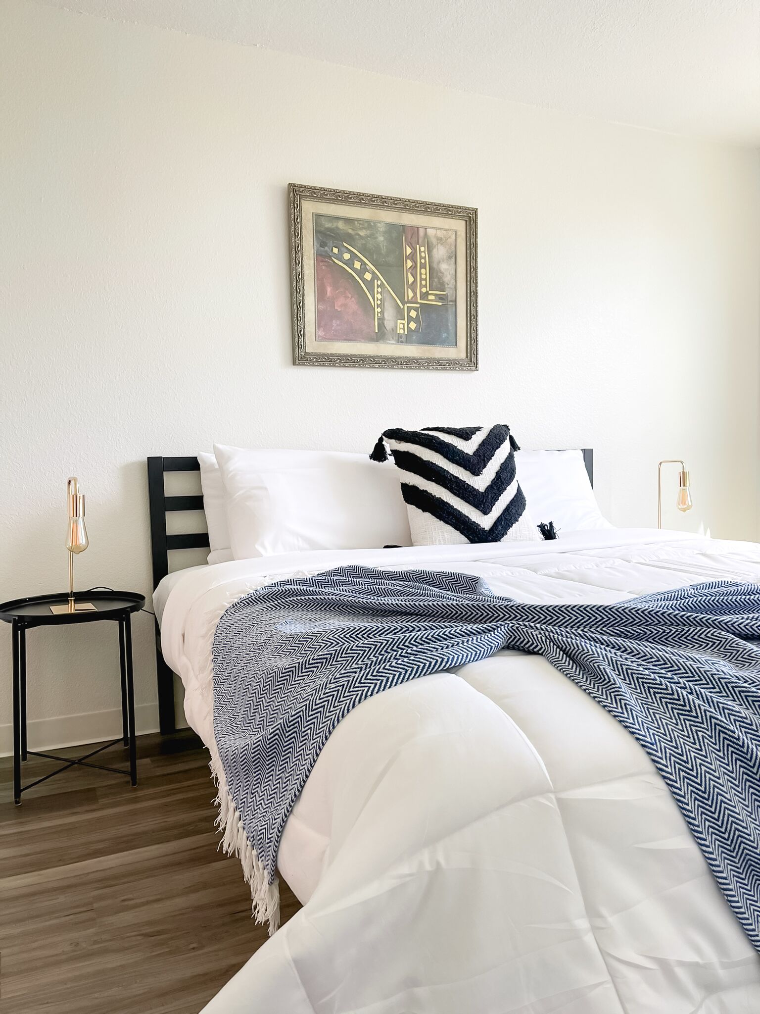 1 多间卧室、办公桌、免费 WiFi、床单