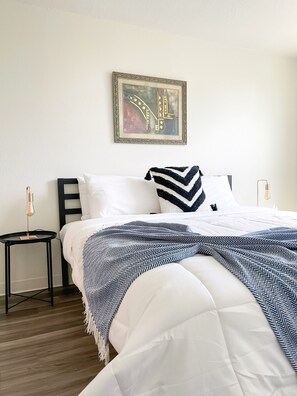 1 habitación, escritorio, wifi gratis y ropa de cama 