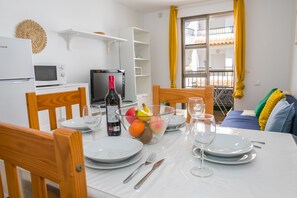 Dining - Casa Luz del Carmen | Terraza, Primera Línea (Barbate)