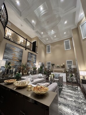 Interior - Timeless Luxury Enchanting Opulence Grandeur French Chateau Mansion RichmondHill (Richmond Hill)