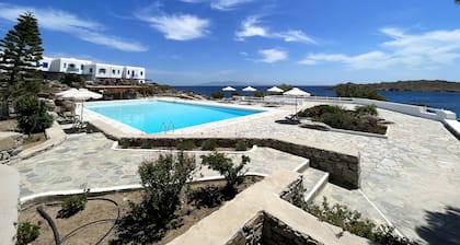 Oasis Suite Mykonos by Angels Group