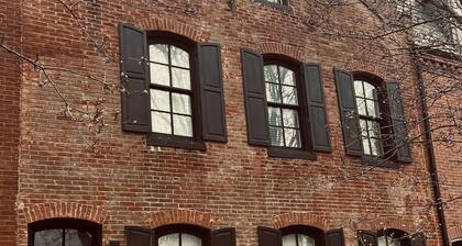 Brand New! Soulard Charmer - Pet Friendly.