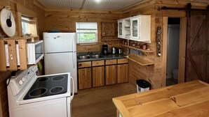 Unclassified image, 4 of 9, button - Le Chalet Bleu à Shippagan (Chiasson)