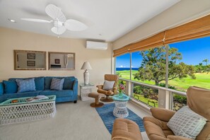 Smart TV - Kauai Paradise: oceanview 2-bedroom condo with AC and private lanai (Princeville)