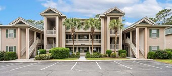 First floor, Pet Friendly on Golf Course near Pool, Huntington State Park Pass