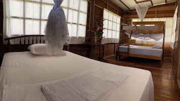Family Cabin | Premium bedding, Select Comfort beds, free WiFi