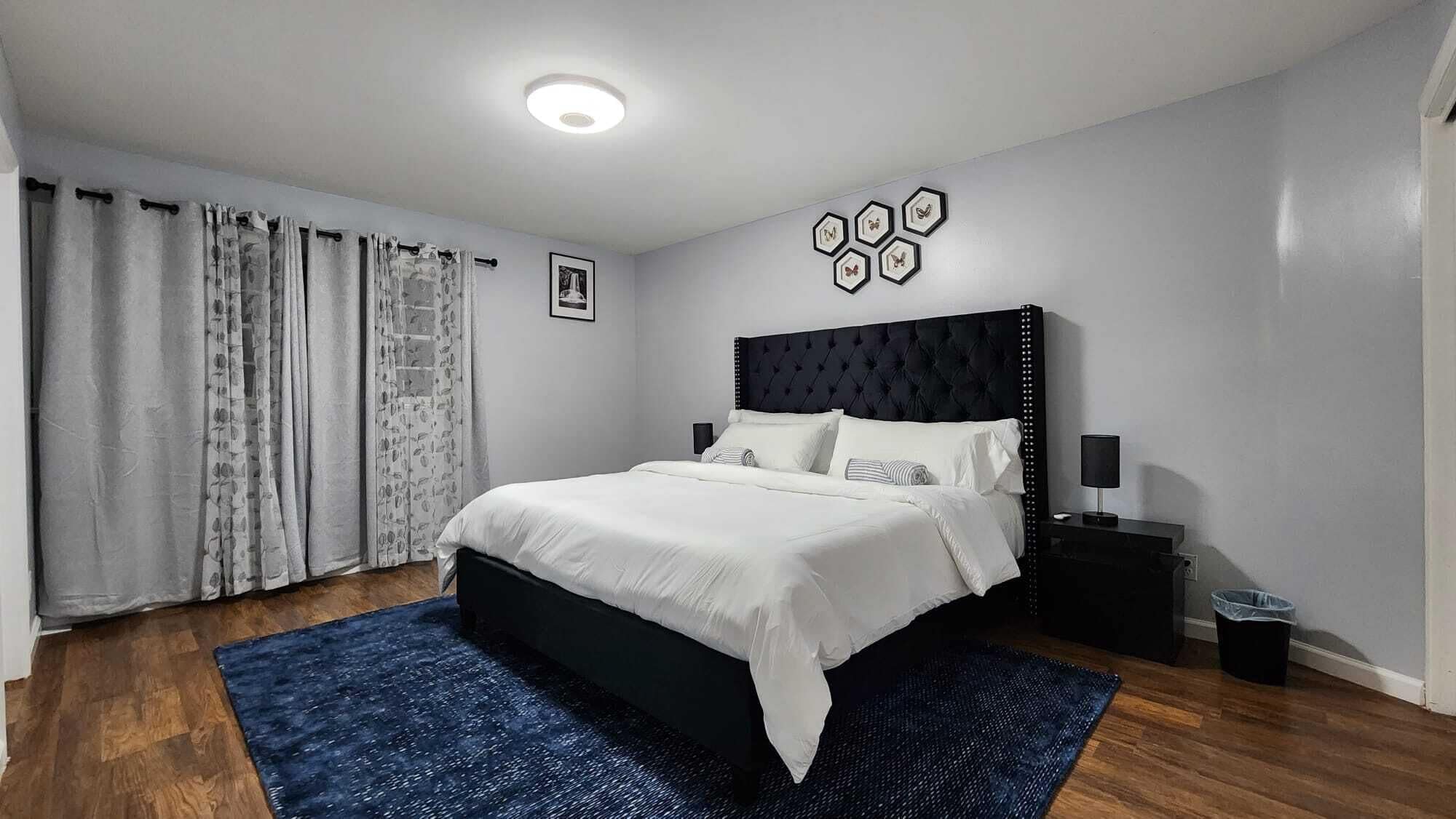 4 bedrooms, desk, iron/ironing board, free WiFi