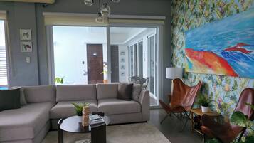 Balustre Villa | Living area | 55-inch Smart TV with cable channels