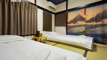 2 bedrooms, desk, travel crib, free WiFi