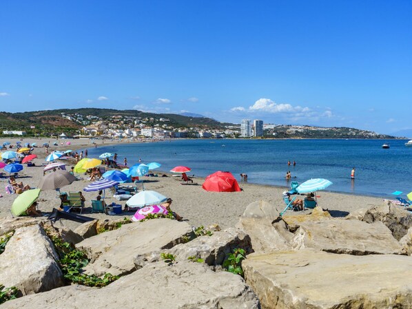 Platja a a prop