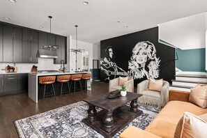 Immagine non classificata, 3 di 50, pulsante