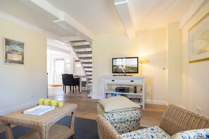 TV - Gaat 7 Persimmon - Gaat 7 - Wohnen im Historischen Ortskern Keitum (Sylt)