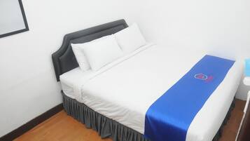 Superior Room | Individually furnished, desk, free WiFi, bed sheets