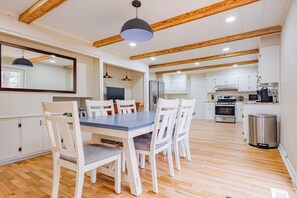 Dining - Par From Home - Hidden Door Haven (Augusta)