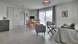 Uklassifisert bilde, 2 av 35, knapp
