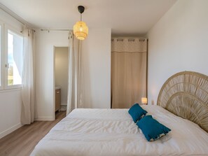 4 quartos, acesso à internet