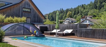 Apartamento 'Böhler' con vistas a la montaña, Wi-Fi y aire acondicionado