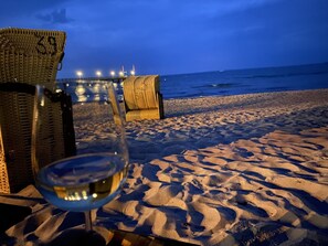 Nær stranden