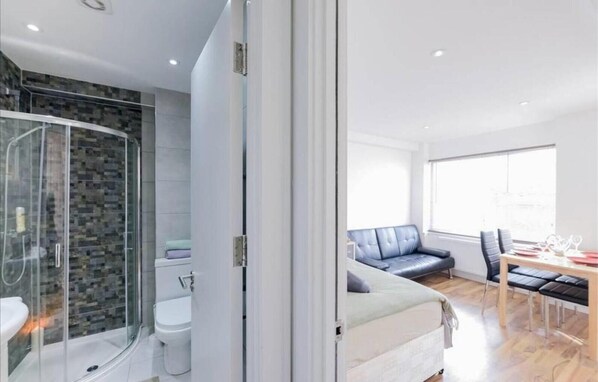 Towels, soap, toilet paper