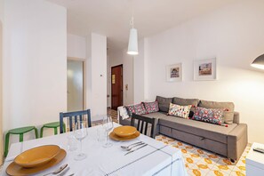 Appartement familial, 1 chambre, terrasse (Caddipulina Apartment 200m Sea) | Intérieur