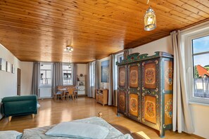 1 makuuhuone, ilmainen Wi-Fi, vuodevaatteet