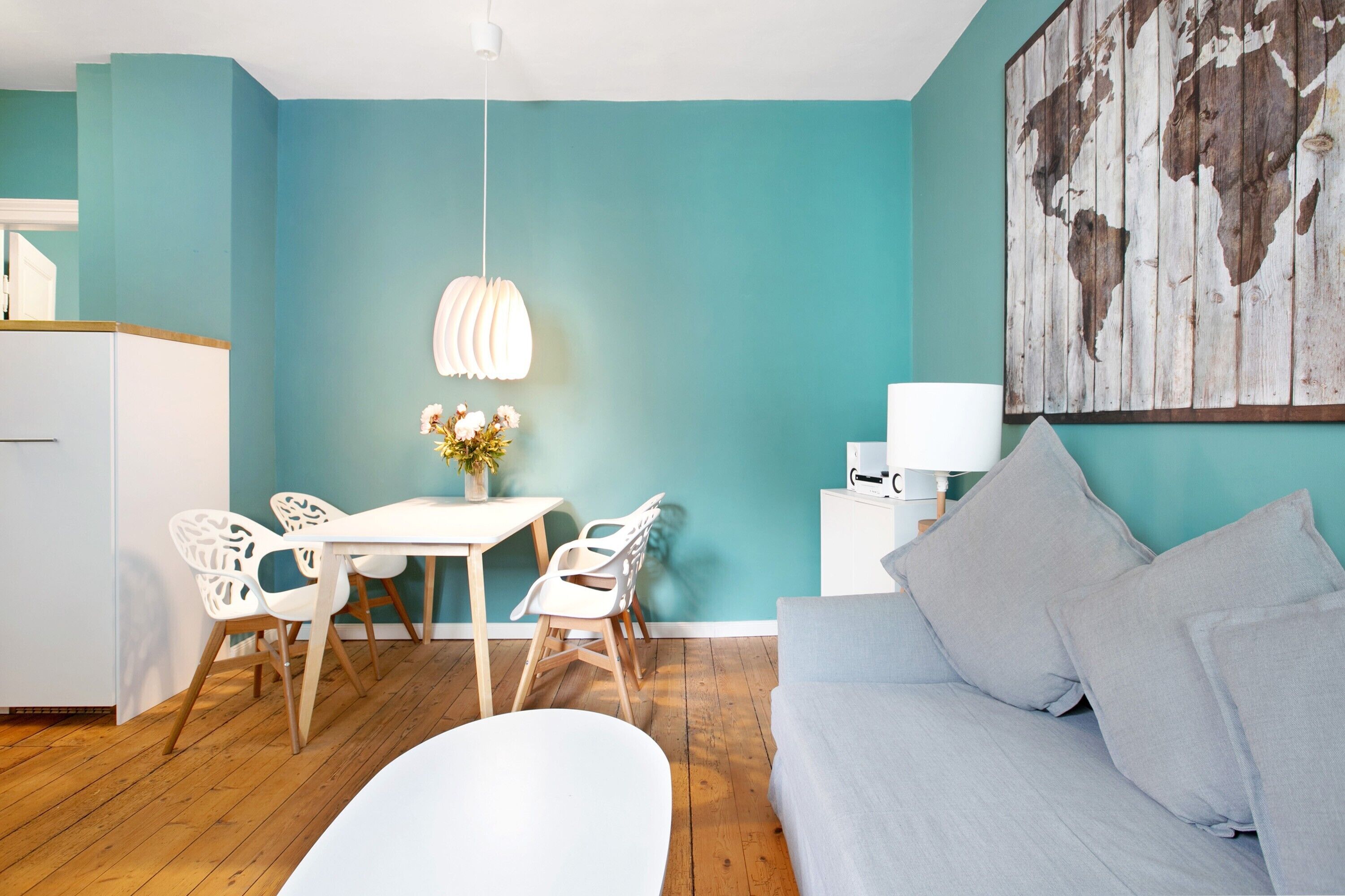 Fernseher, Stereoanlage