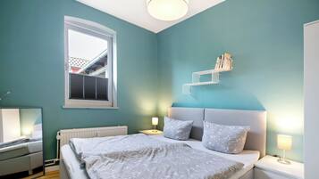 1 bedroom, iron/ironing board, free WiFi, bed sheets