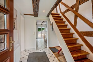 Interior - Holiday Home 'Ferienhaus S' Äckerle' with Private Terrace and Private Garden (Lauf)