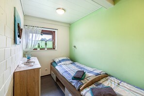 2 sovrum, strykjärn/strykbräda, gratis wi-fi och sängkläder