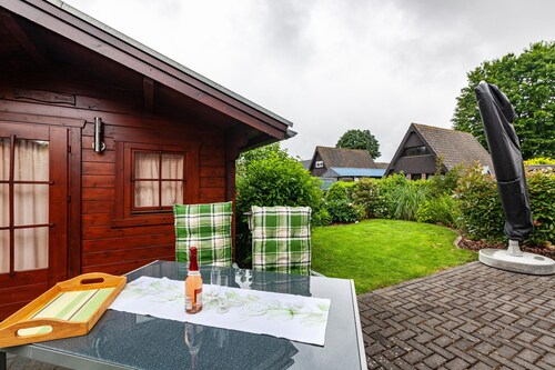 Vakantiehuis "Haus Seestern" met Privé Terras, Eigen Tuin & Wifi