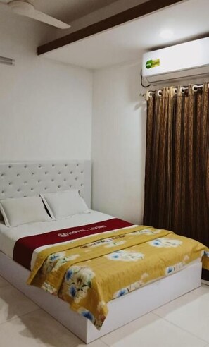 Deluxe-Doppelzimmer | Zimmersafe, Schreibtisch, schallisolierte Zimmer, kostenloses WLAN