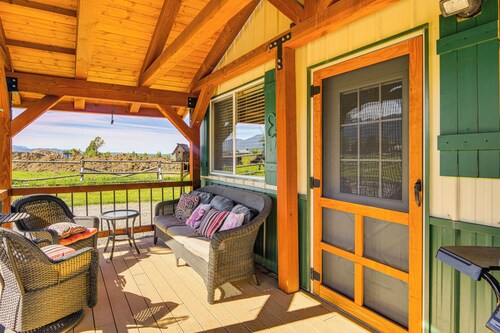 Thayne Retreat w/ Mountain Views - Near Trails!