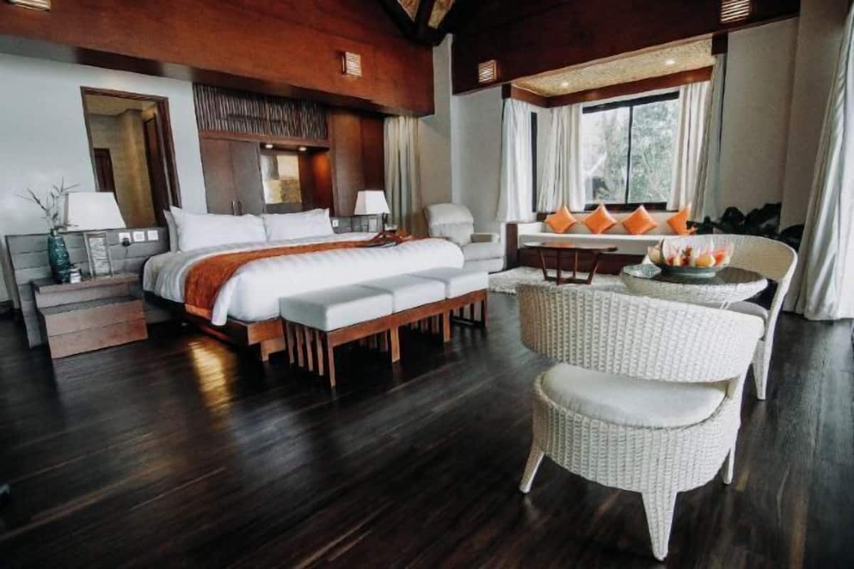 1 habitación, ropa de cama de alta calidad, escritorio y ropa de cama
