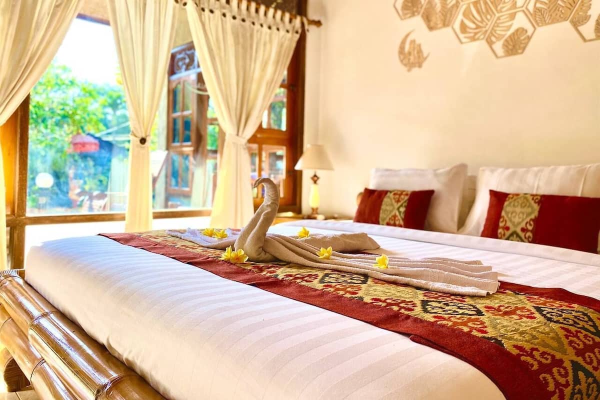 Deluxe Double Room, Non Smoking, Garden View | Individually furnished, desk, laptop workspace, free WiFi