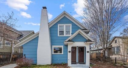 DOG FRIENDLY & EPIC Location! Walk 2 Blocks to Hyde Park or Cozy Up by the Fireplace!