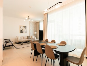 Standard Apartment | Living area - Exquisite2BR with Breathtaking Sea Views (Dubai)