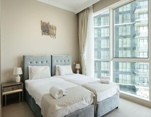 2 عدّة غرف نوم ومكواة/لوح كي وواي فاي مجانًا