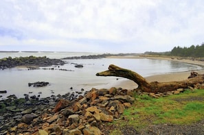 Beach - Tiki Escape w/ Amazing Mountain and Marsh Backdrop (Rockaway Beach)
