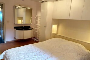 2 Schlafzimmer, Bügeleisen/Bügelbrett, Internetzugang